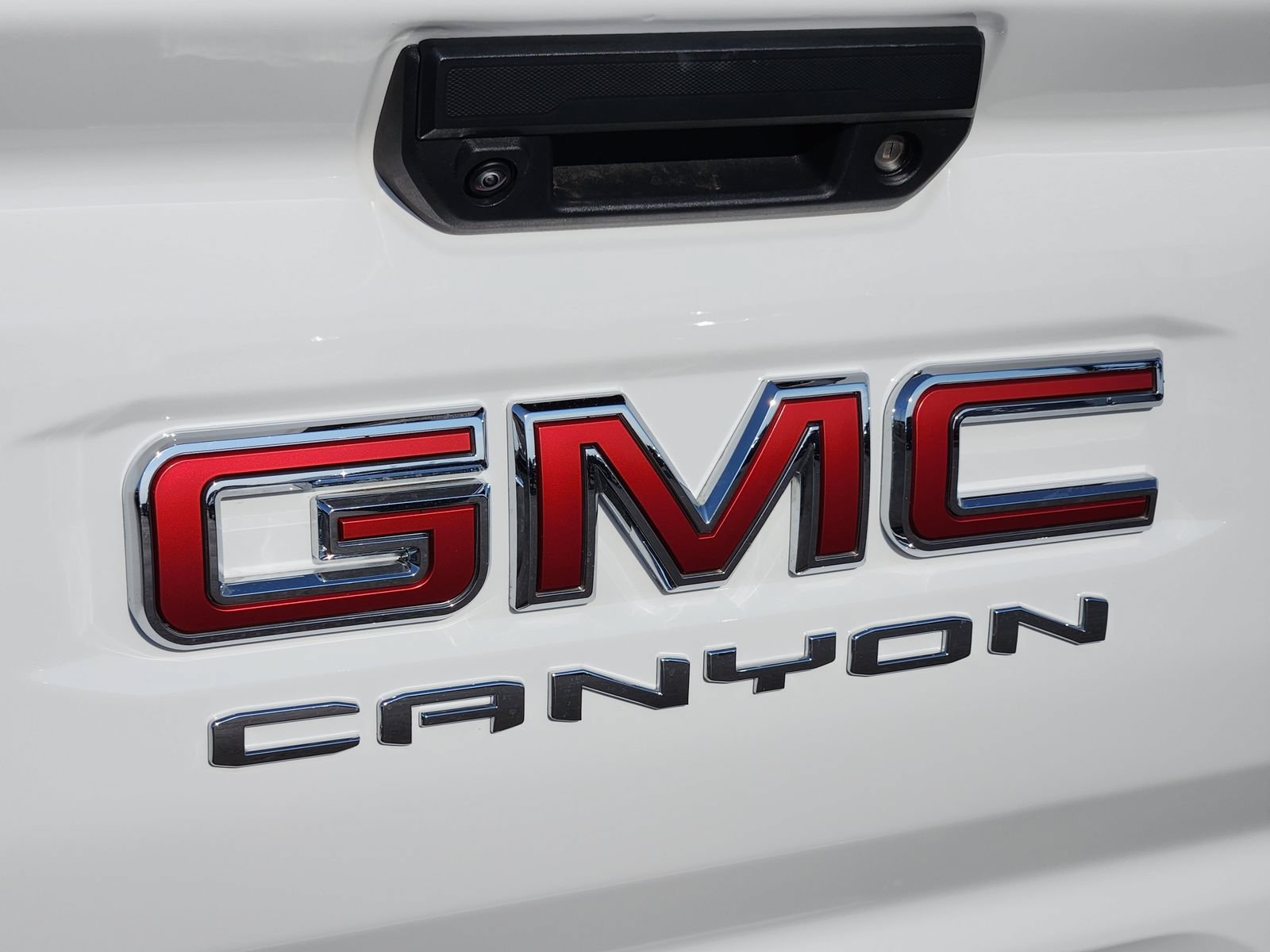 New 2026 GMC Canyon Elevation w/ Convenience Package RWD image 12