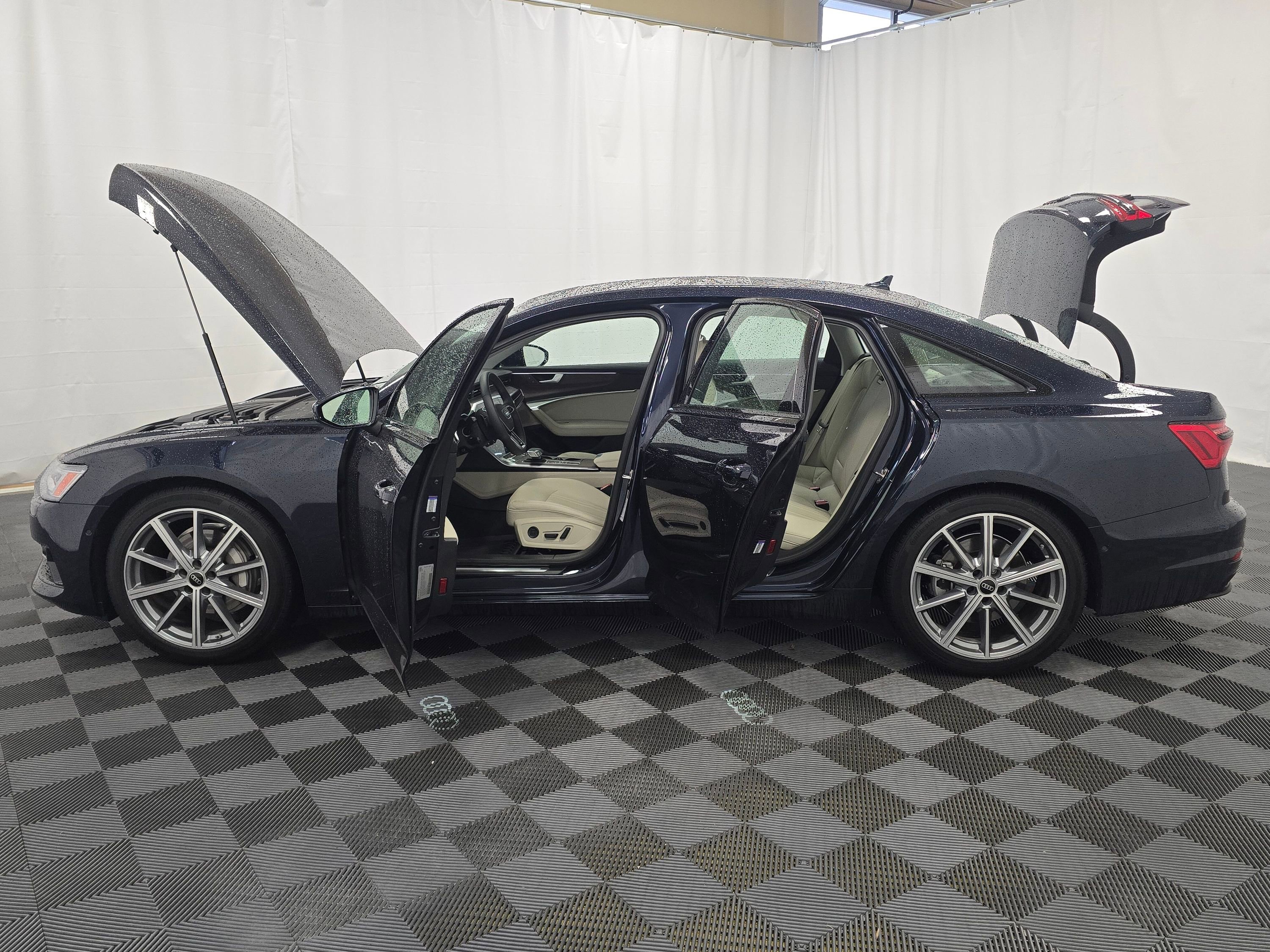 Certified 2025 Audi A6 Premium Plus w/ Premium Plus Package image 12