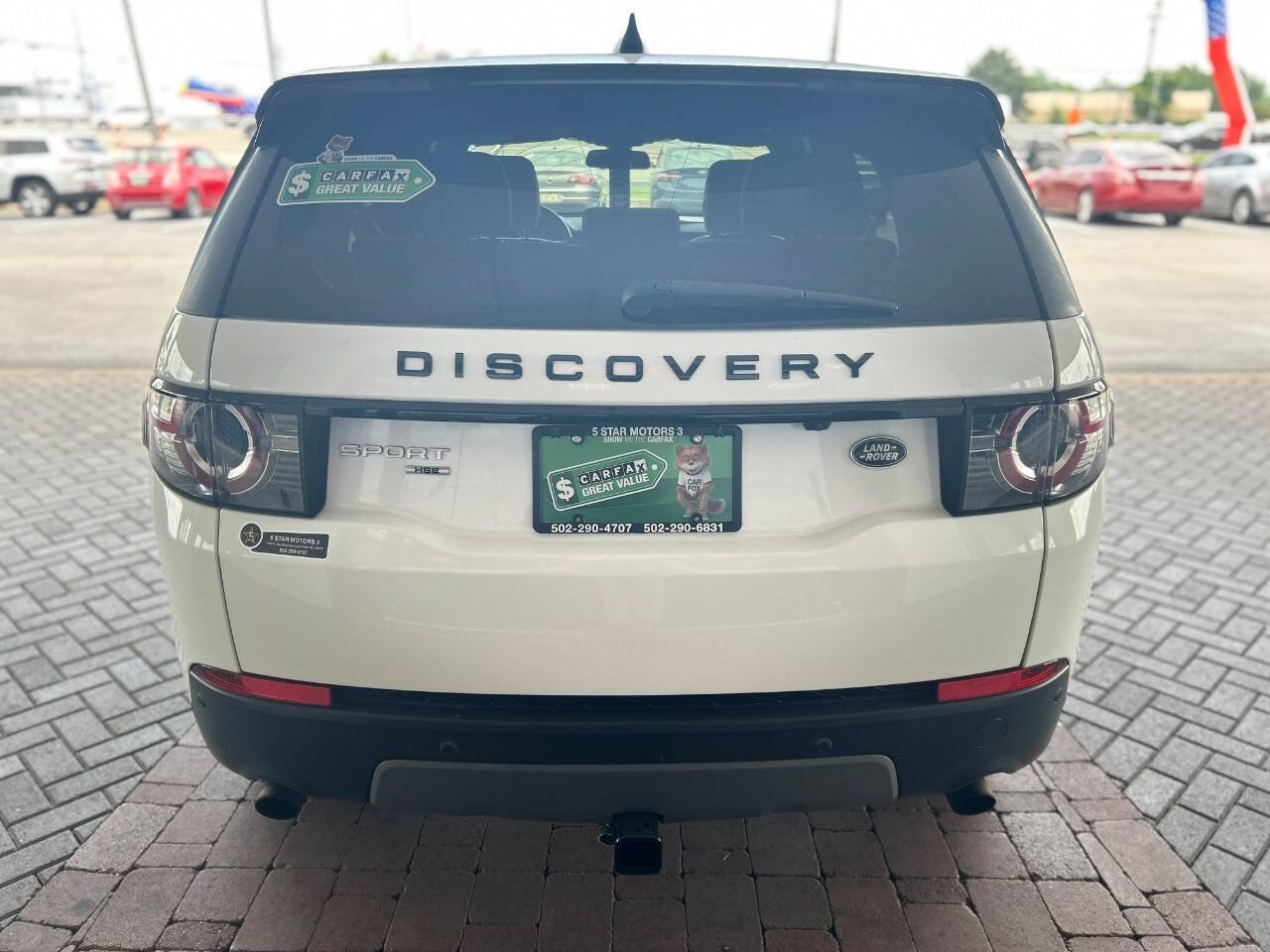 Used 2017 Land Rover Discovery Sport HSE AWD/4WD image 13