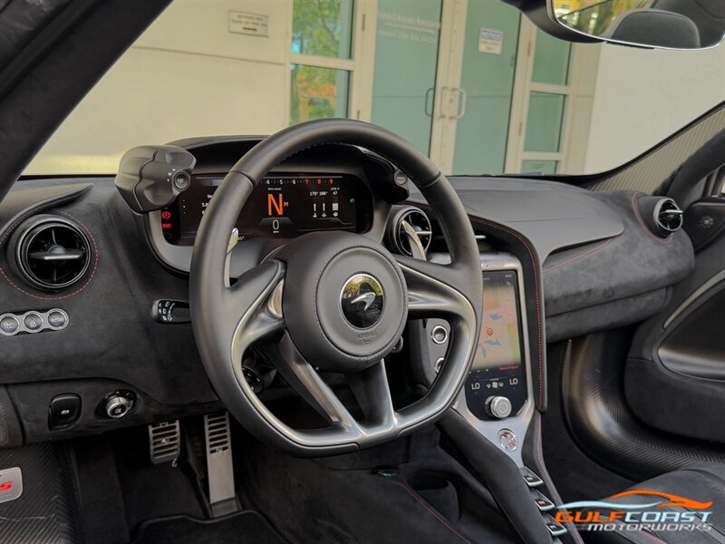 Used 2024 McLaren 750S Spider RWD image 14