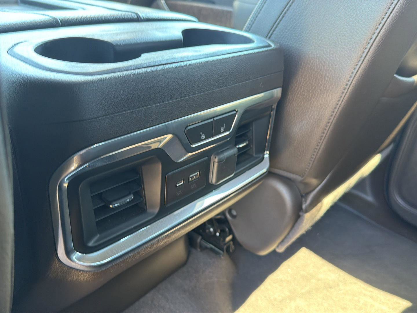 Used 2019 GMC Sierra 1500 Denali w/ Technology Package AWD/4WD image 12