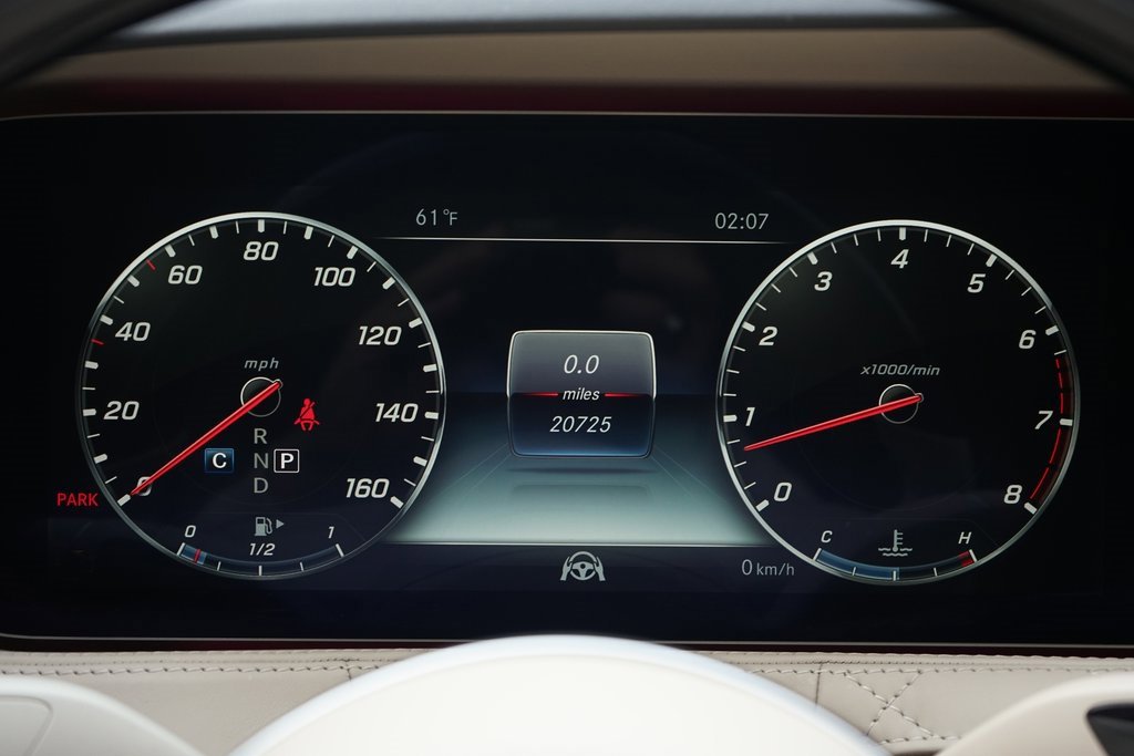 Used 2018 Mercedes-Benz Maybach S 560 4MATIC image 7