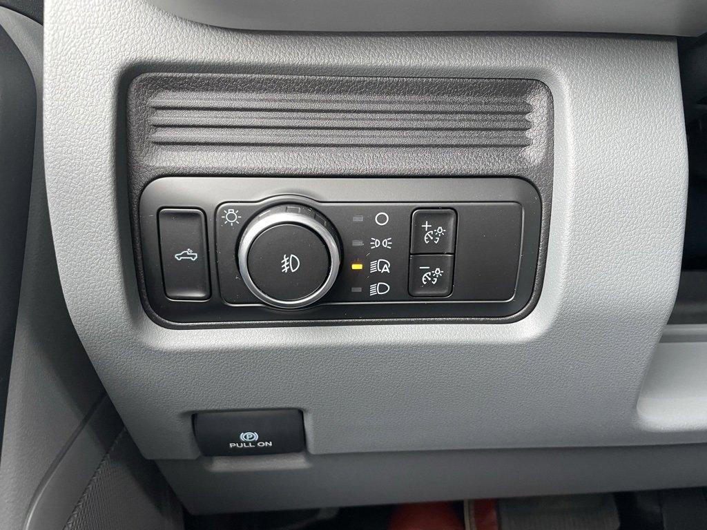 New 2026 Ford F350 XL w/ XL Chrome Package image 46