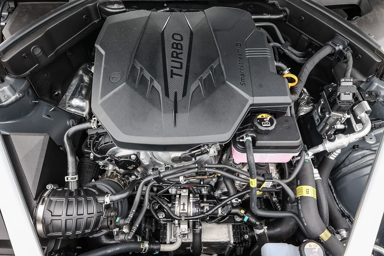 New 2026 Genesis G70 2.5T Prestige image 28