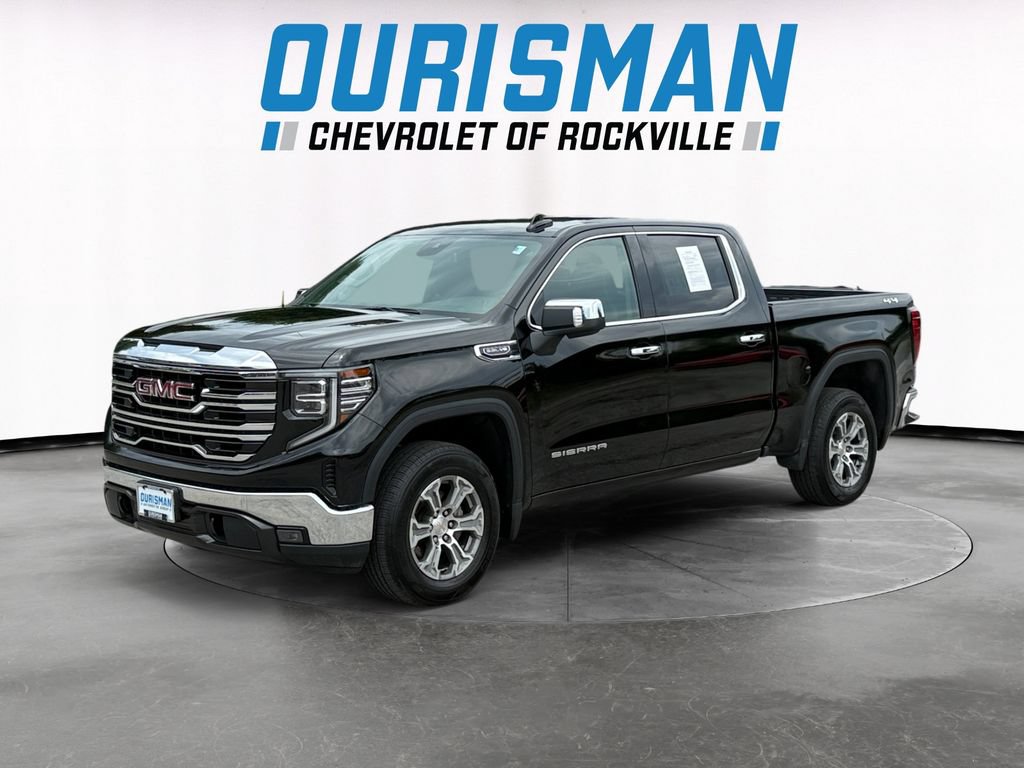 Used 2024 GMC Sierra 1500 SLT AWD/4WD image 2