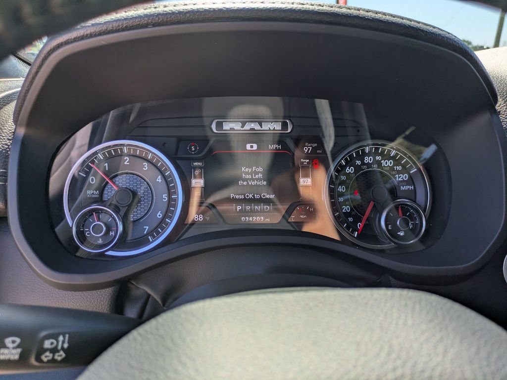 Used 2024 RAM 1500 Laramie image 18