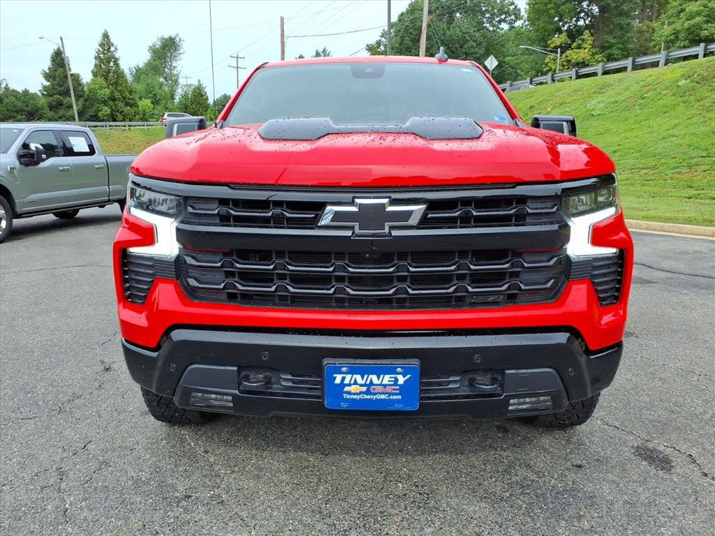Used 2024 Chevrolet Silverado 1500 LT Trail Boss w/ LT Trail Boss Premium Package AWD/4WD image 8