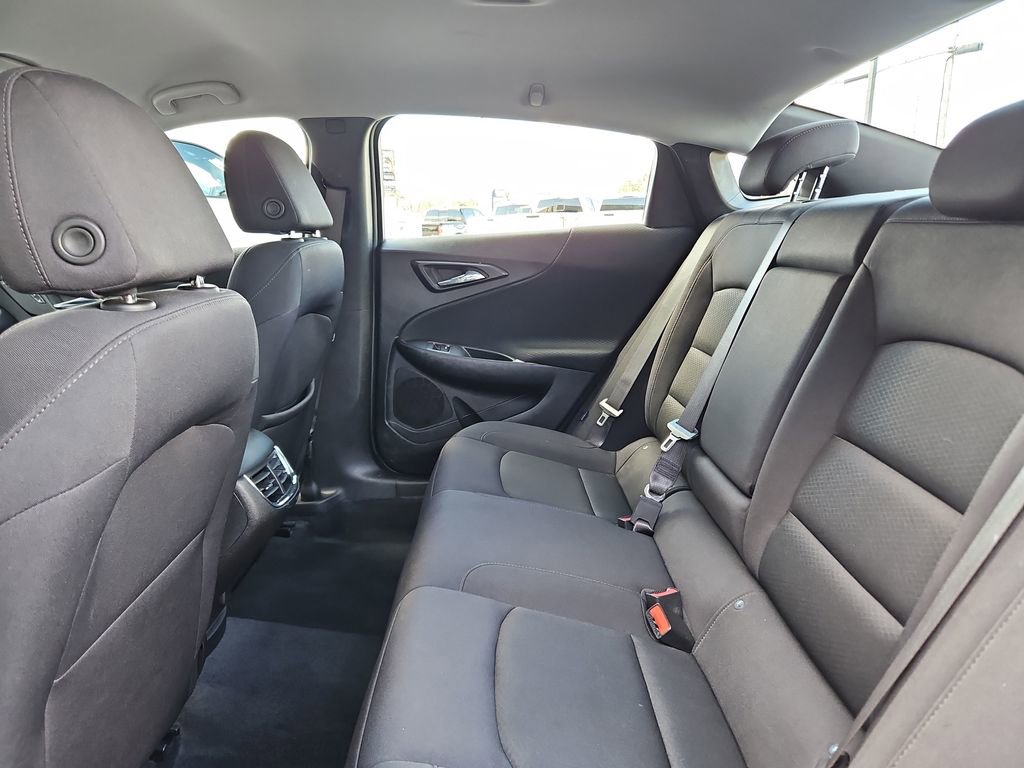Used 2024 Chevrolet Malibu LT image 27