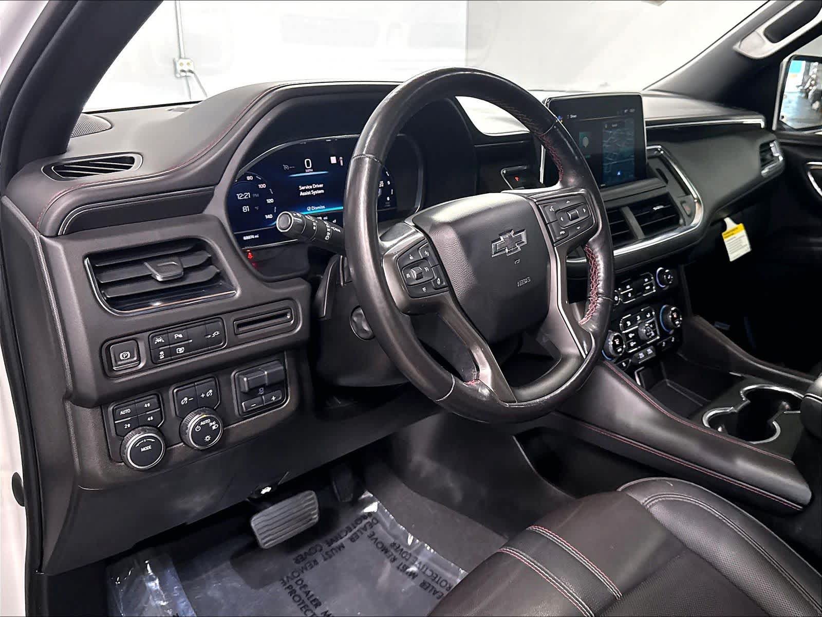 Used 2022 Chevrolet Suburban RST w/ Sport Performance Package AWD/4WD image 17