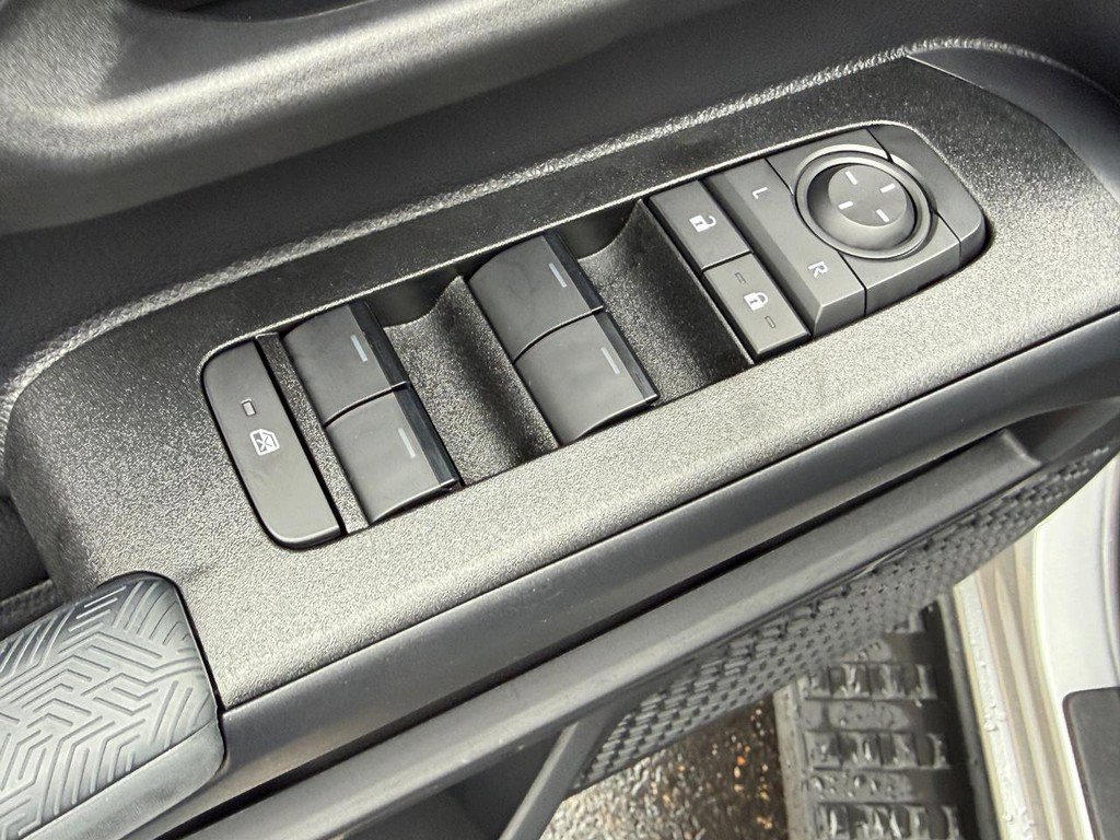 Certified 2025 Toyota 4Runner TRD Off-Road image 15