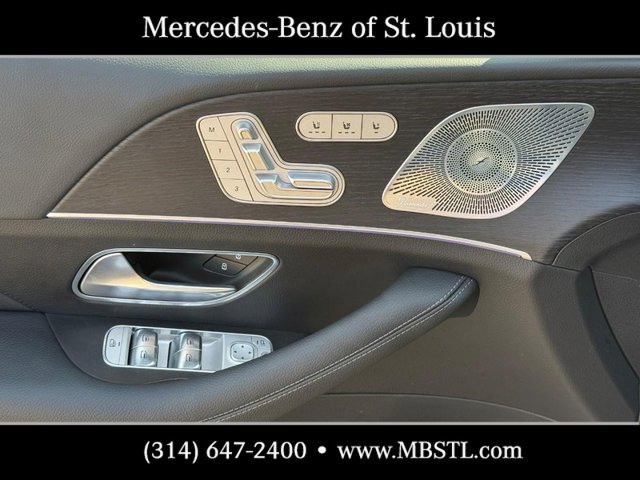Certified 2025 Mercedes-Benz GLE 450e 4MATIC w/ Driver Assistance Package image 18
