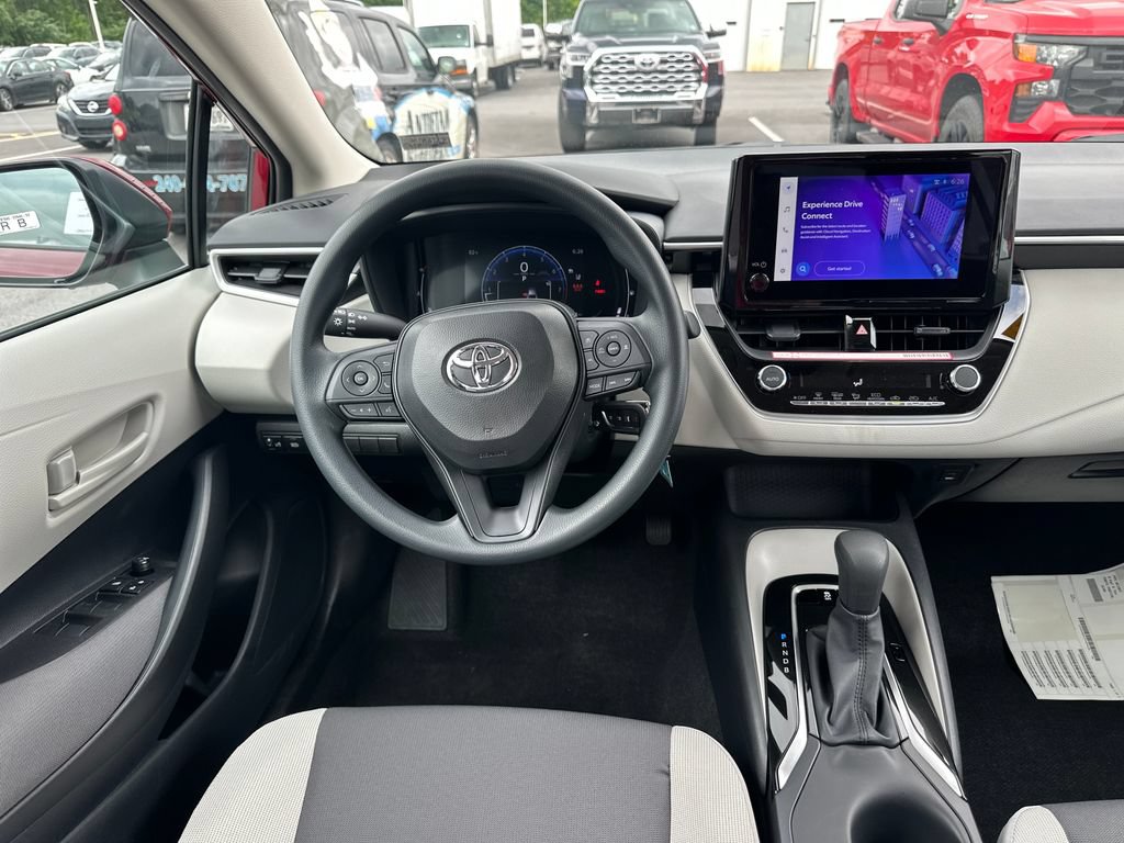 Used 2026 Toyota Corolla LE FWD image 18