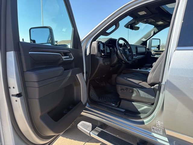 Used 2026 Chevrolet Silverado 2500 High Country w/ High Country Premium Package image 12