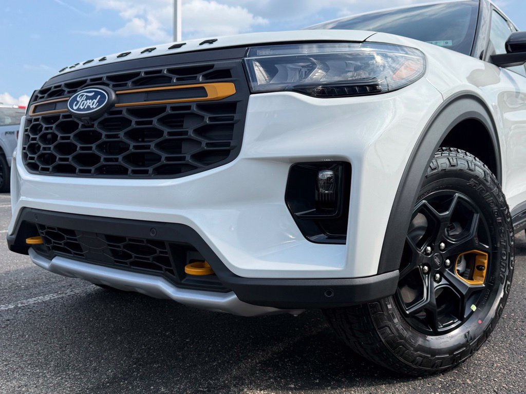 New 2027 Ford Explorer Tremor w/ Sun And Sound Package AWD/4WD image 33