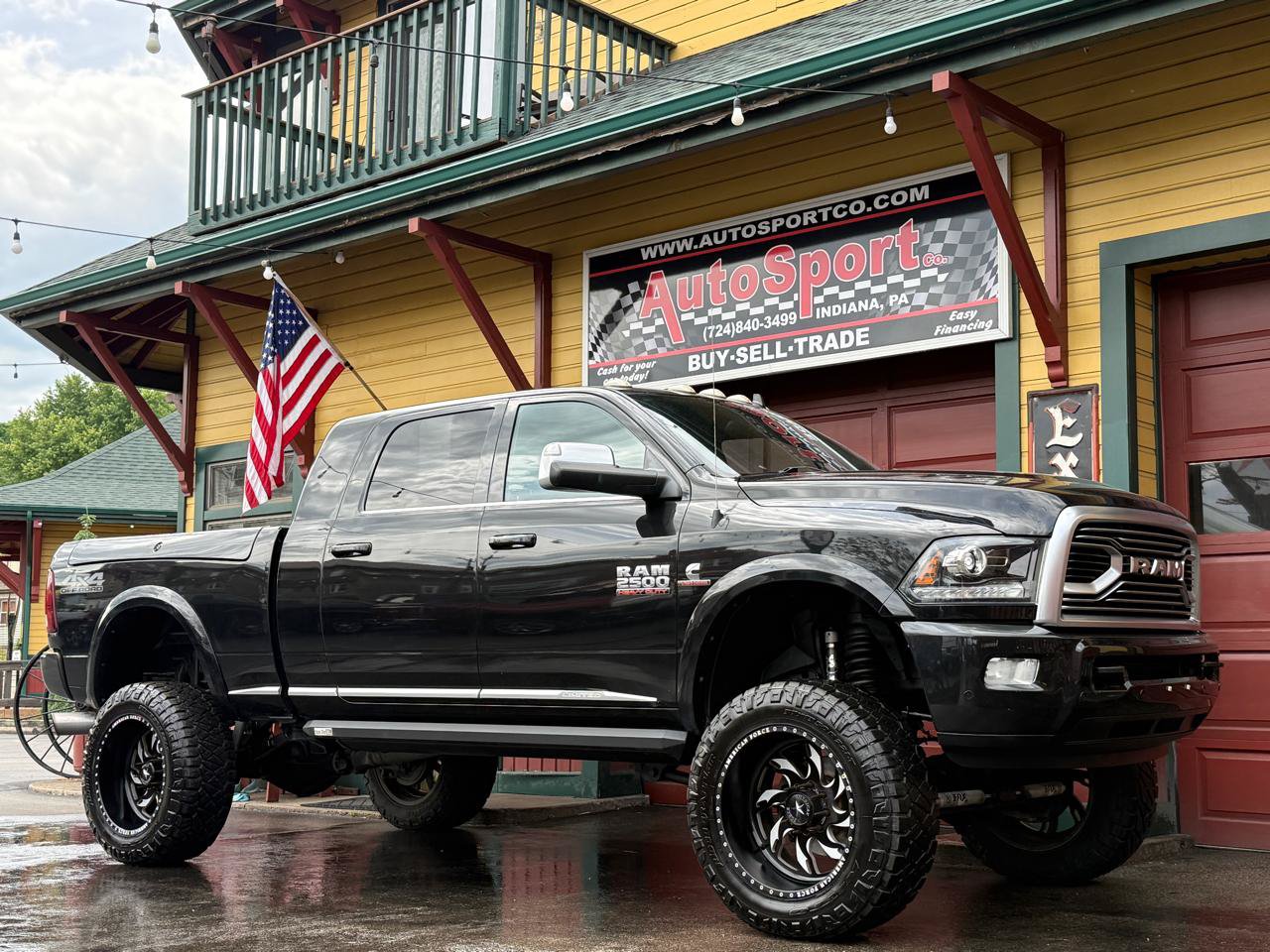 Used 2018 RAM 2500 Limited AWD/4WD image 2