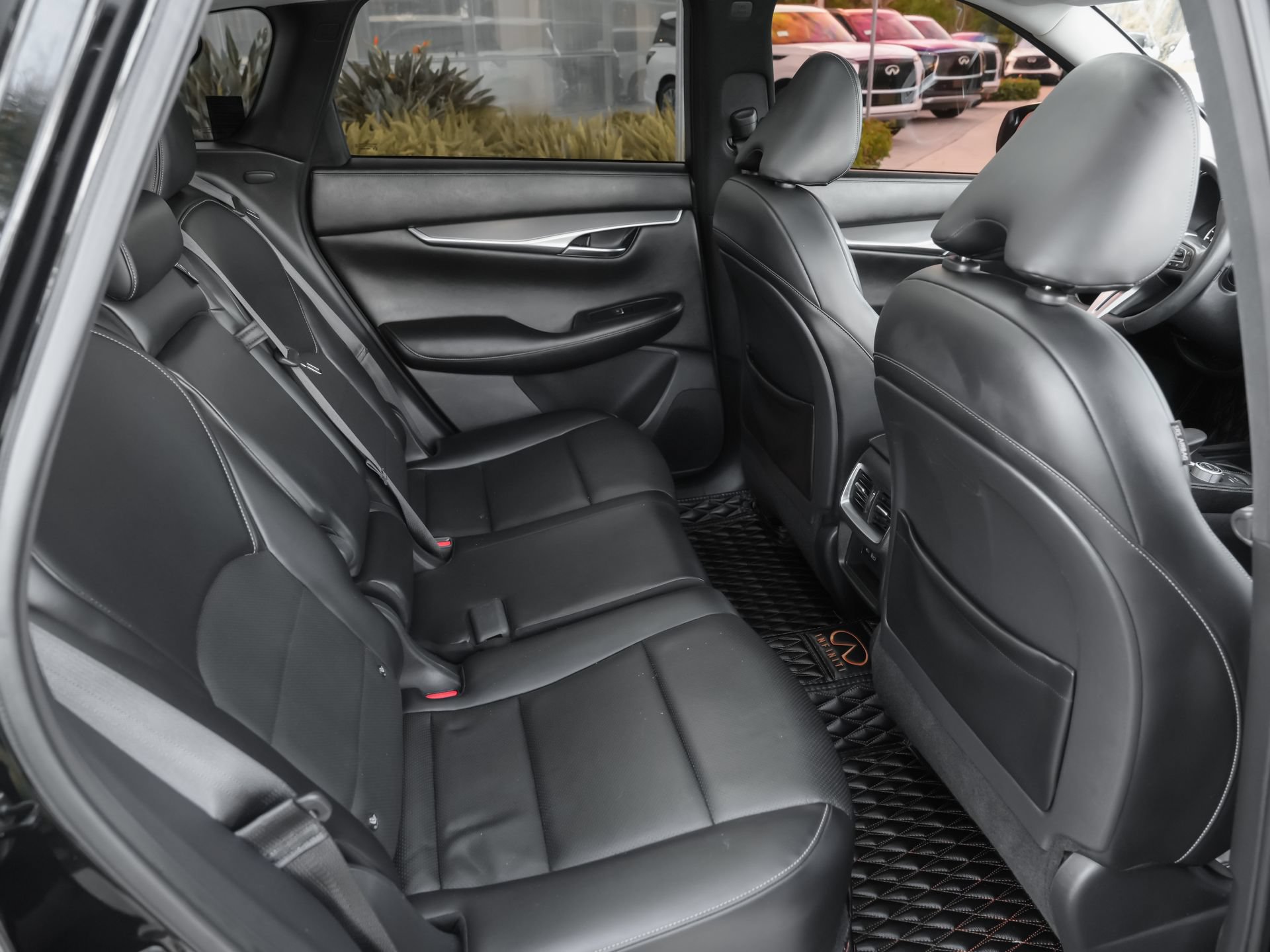Used 2022 INFINITI QX50 Luxe FWD image 35