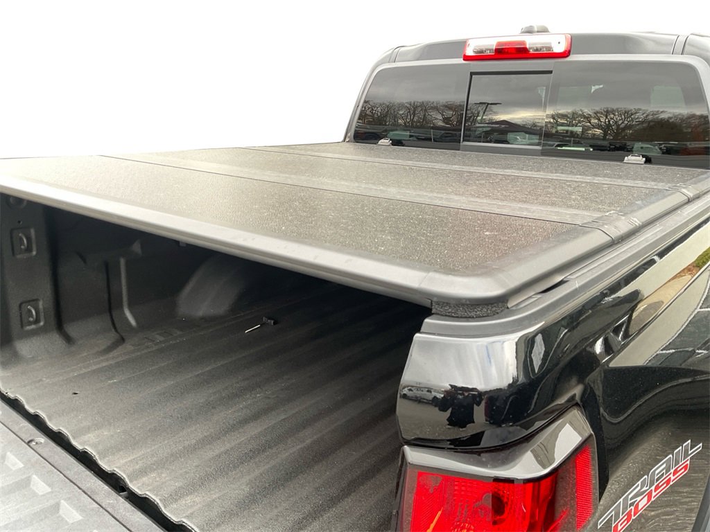 Used 2024 Chevrolet Colorado Trail Boss w/ LPO, Dark Essentials Package image 29