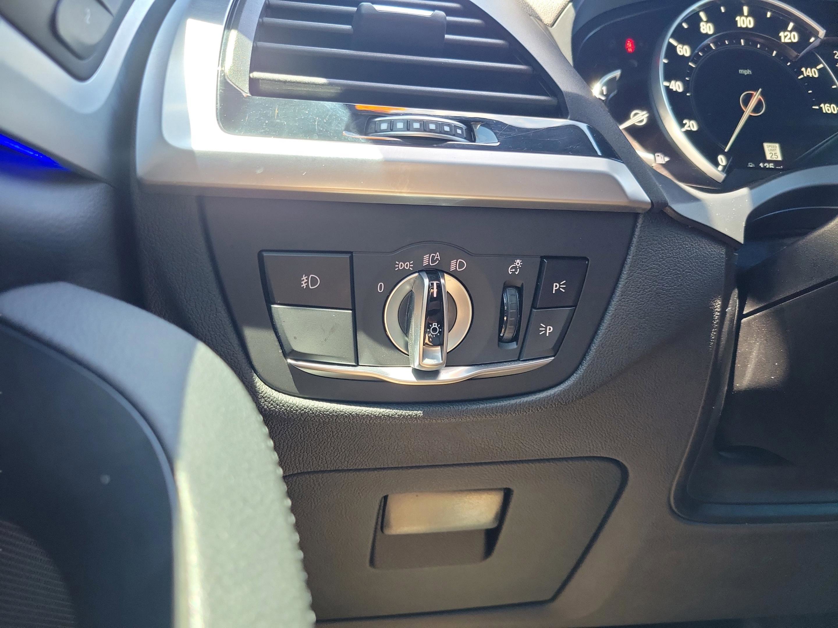 Used 2019 BMW X3 sDrive30i w/ Convenience Package RWD image 19