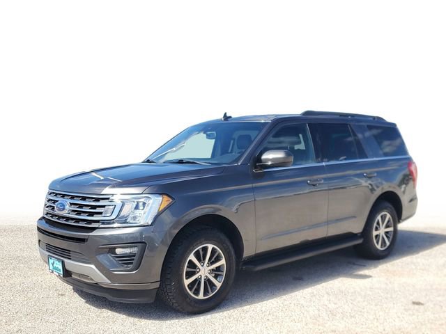 Used 2021 Ford Expedition XLT image 2