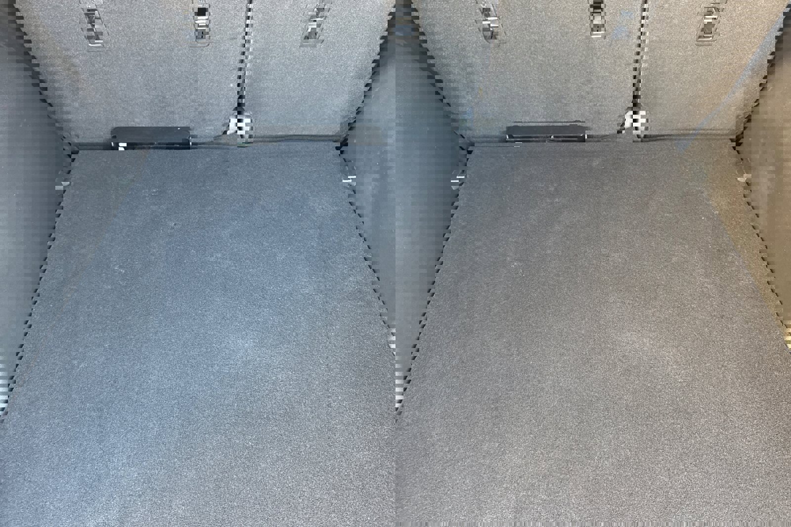 Certified 2025 Ford Escape SE image 16