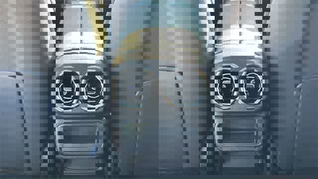 Certified 2025 Mercedes-Benz GLC 300 4MATIC image 80