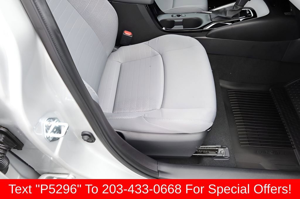 Certified 2025 Toyota Corolla SE w/ SE Premium Package FWD image 24
