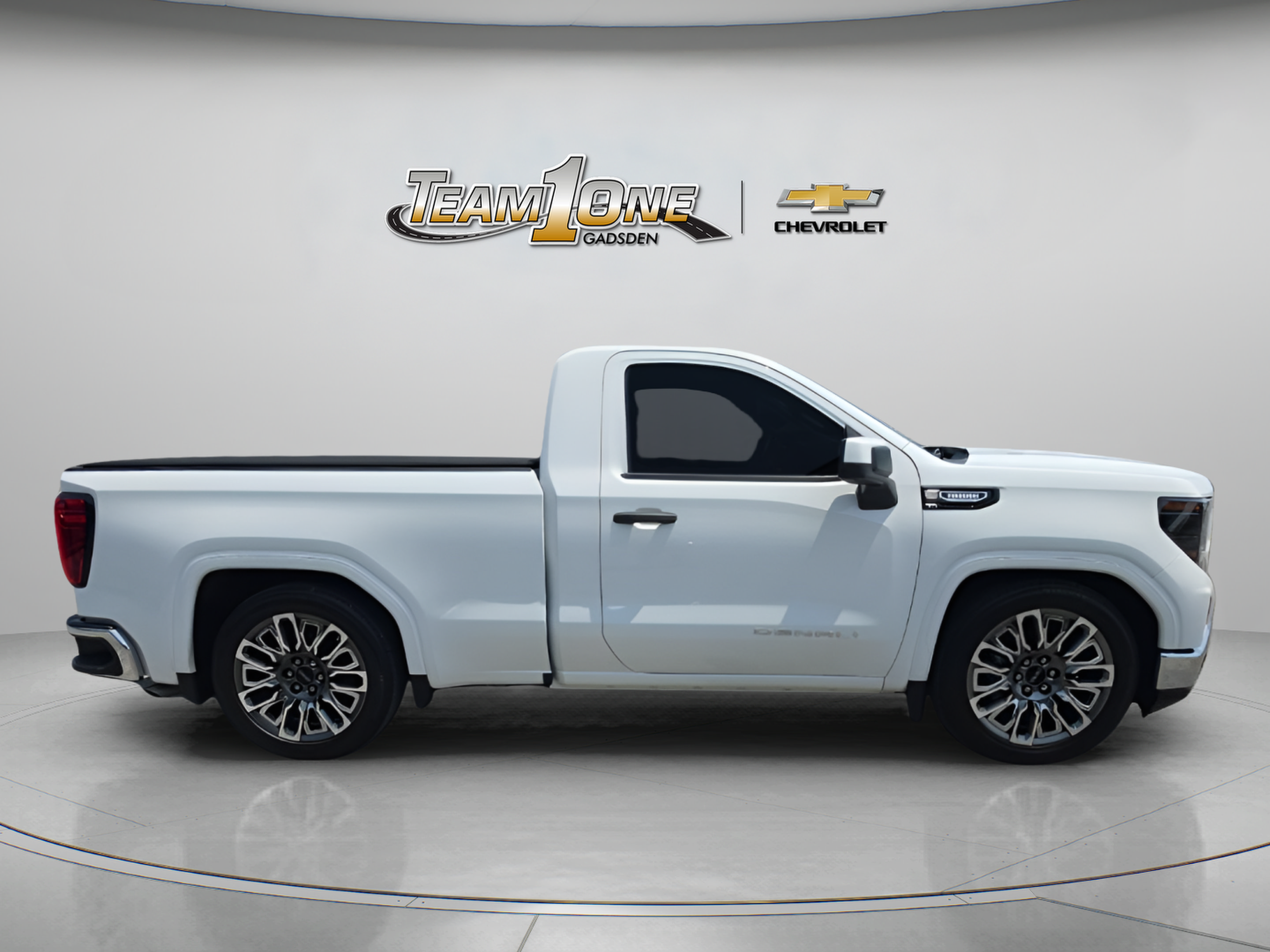Used 2026 GMC Sierra 1500 Pro w/ Pro Value Package RWD image 9