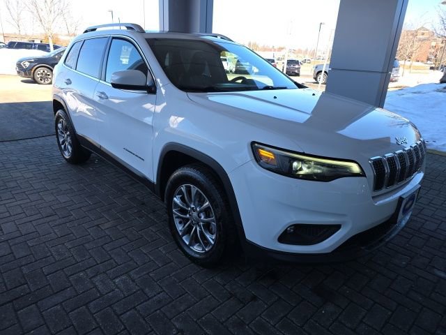 Used 2019 Jeep Cherokee Latitude Plus w/ Comfort/Convenience Group image 5