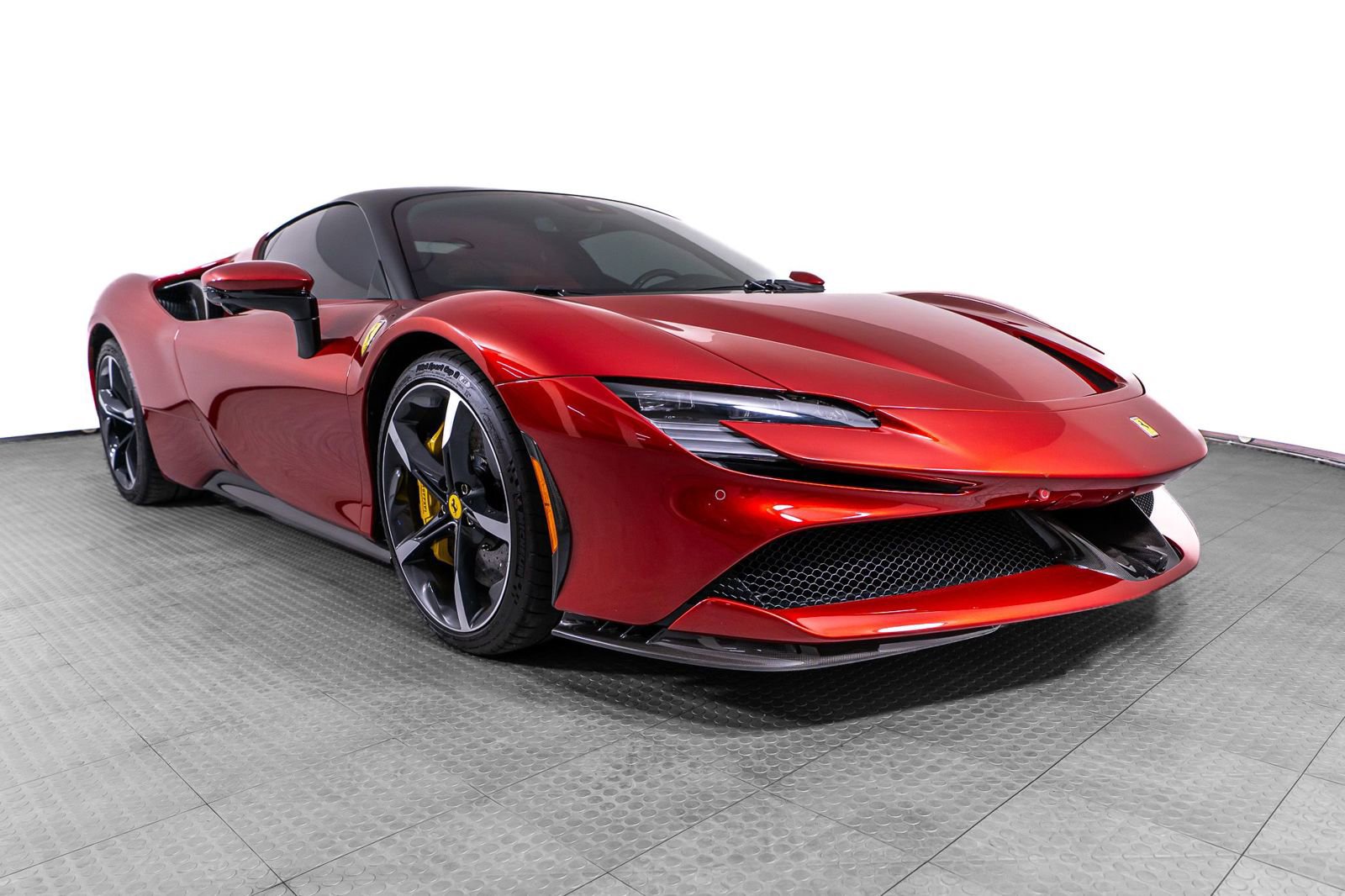 Used 2023 Ferrari SF90 Stradale AWD/4WD image 37