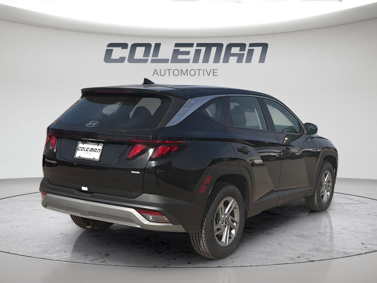 Used 2025 Hyundai Tucson SE image 5