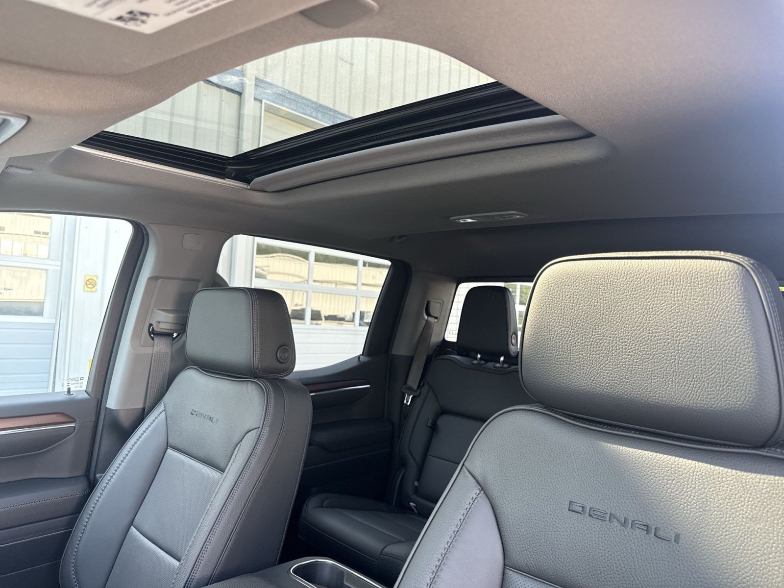 New 2026 GMC Sierra 1500 Denali w/ Denali Reserve Package AWD/4WD image 20