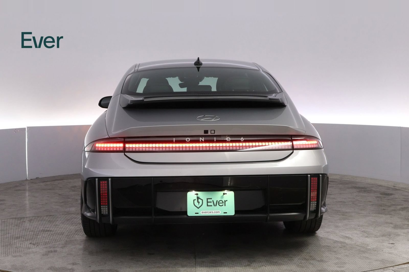 Used 2024 Hyundai Ioniq 6 SEL RWD image 15