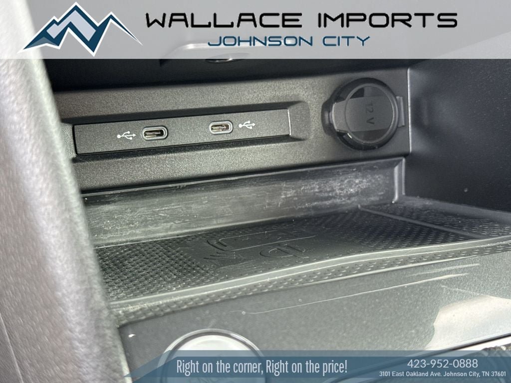 Used 2024 Volkswagen Tiguan SEL R-Line AWD/4WD image 28