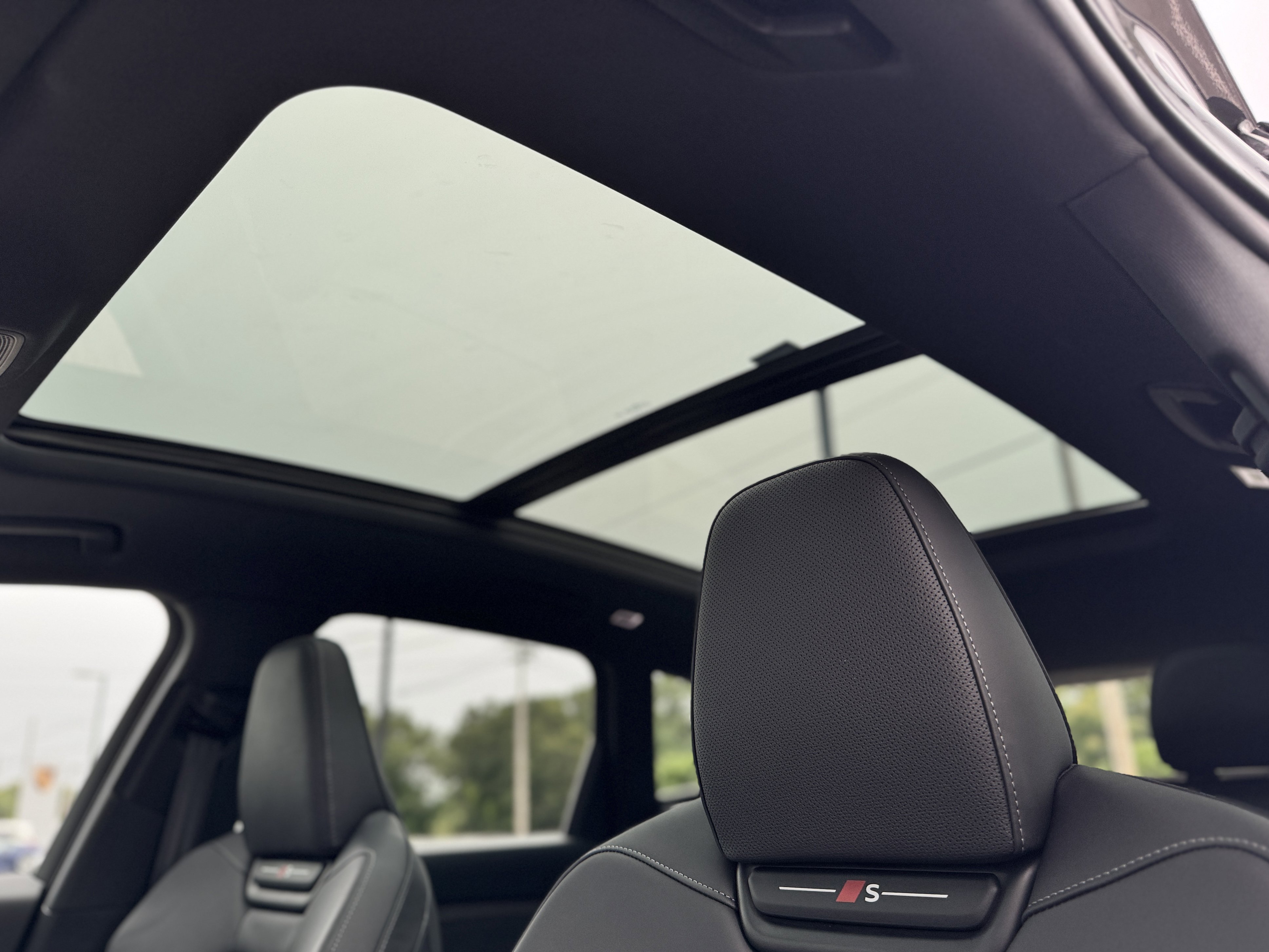 New 2025 Audi SQ6 e-tron Premium Plus image 19