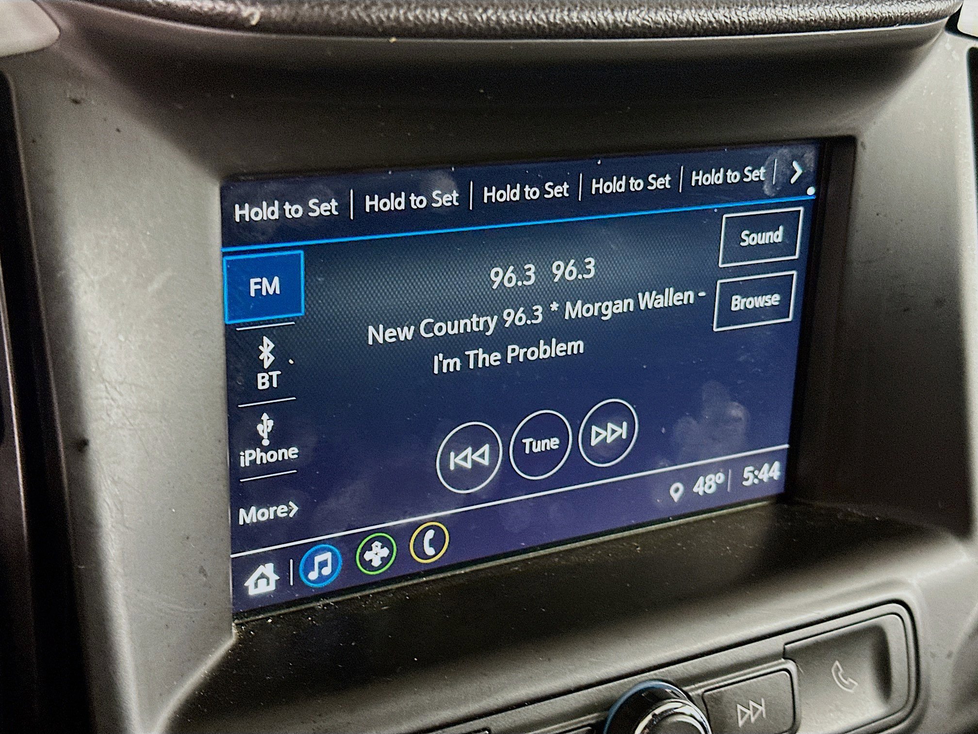 Used 2018 GMC Terrain SLE image 19