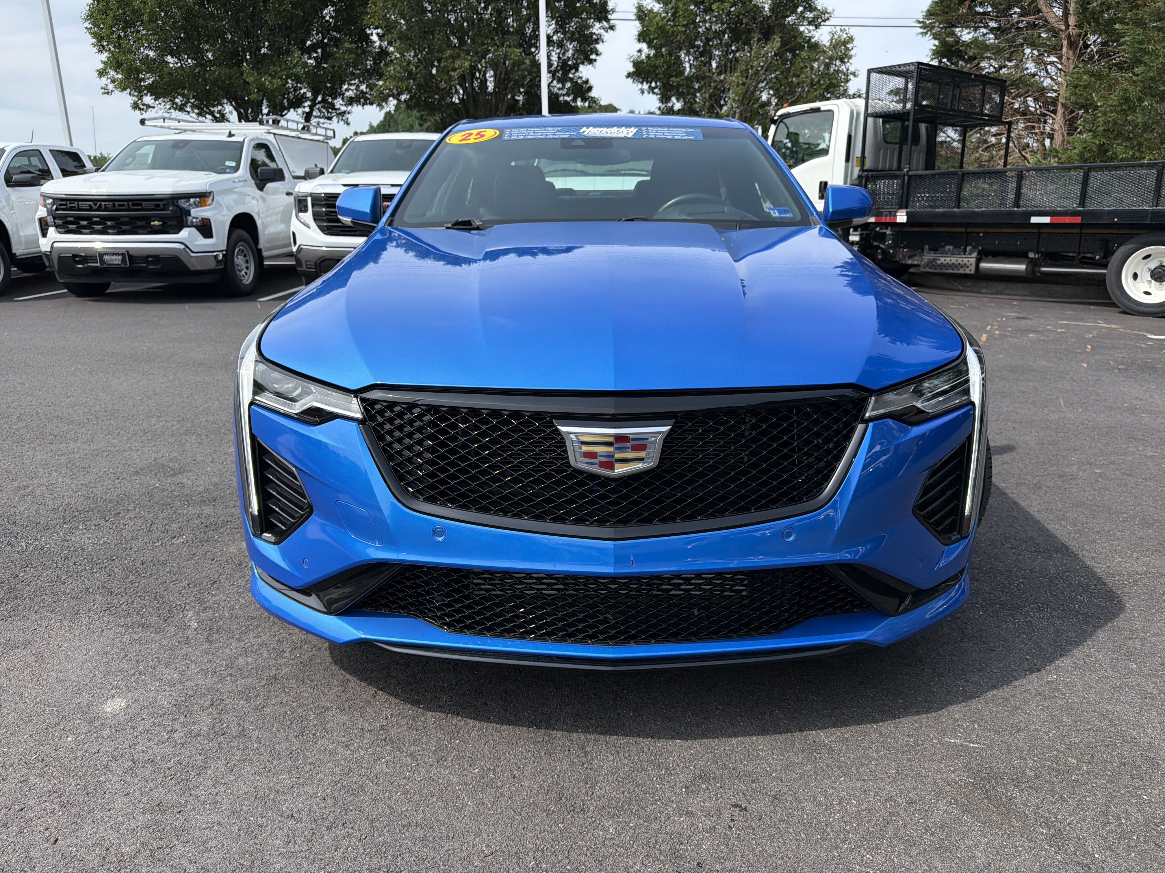 Used 2025 Cadillac CT4 V w/ Technology Package RWD image 3