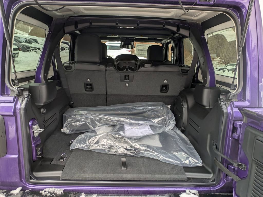 New 2026 Jeep Wrangler Unlimited Rubicon image 27