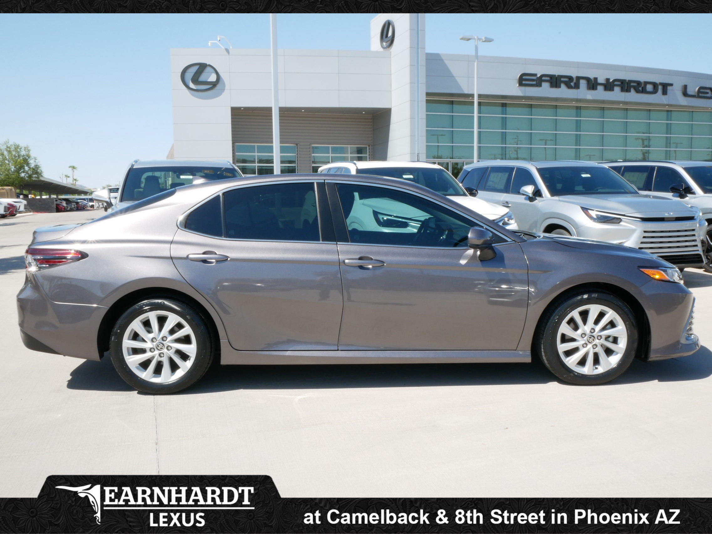 Used 2024 Toyota Camry LE FWD image 11