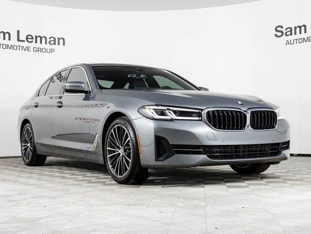 Used 2023 BMW 530i w/ Convenience Package image 2
