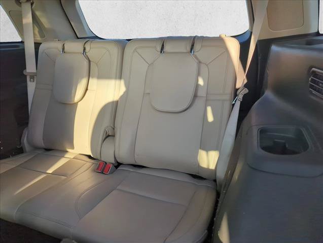 Used 2022 Lincoln Aviator Reserve w/ Equipment Group 201A AWD/4WD image 9