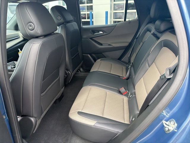 New 2026 Chevrolet Equinox LT w/ Convenience Package II FWD image 21