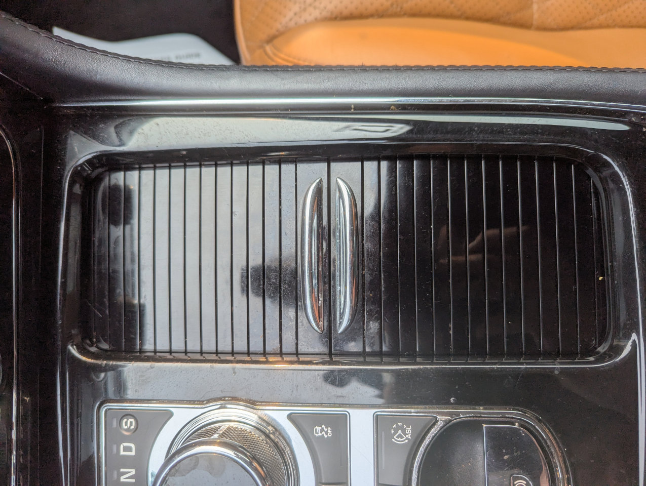 Used 2017 Jaguar XJ L Supercharged image 31