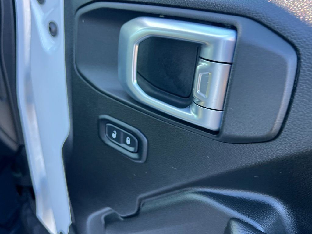 New 2026 Jeep Gladiator Sport AWD/4WD image 15
