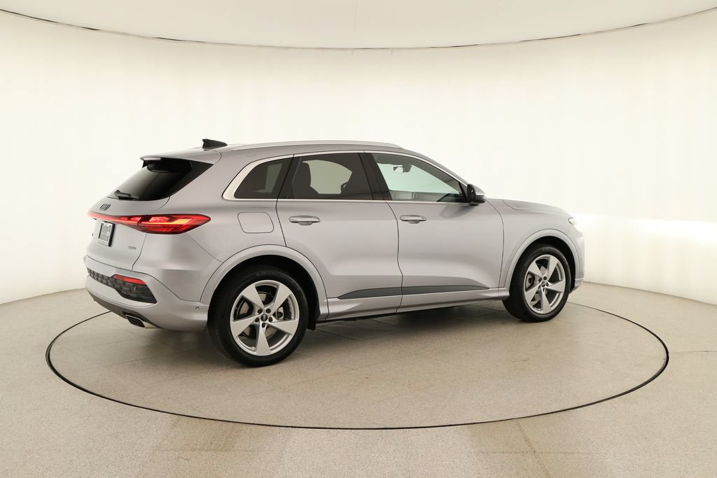 Certified 2025 Audi Q5 Prestige AWD/4WD image 7