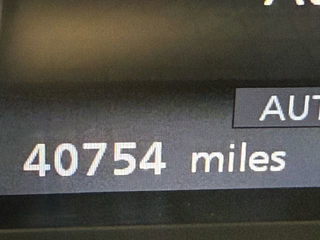 Used 2024 Nissan Armada SL image 7