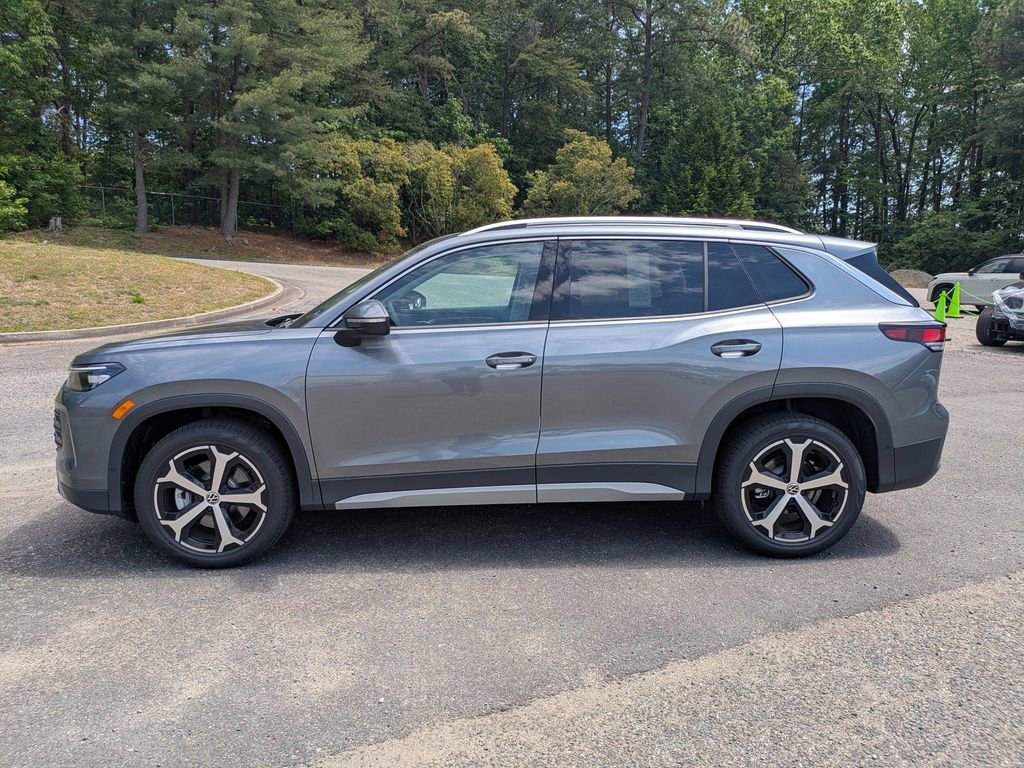 New 2026 Volkswagen Tiguan SE AWD/4WD image 7