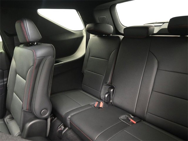 New 2026 Chevrolet Traverse Z71 w/ Driver Confidence Package image 9