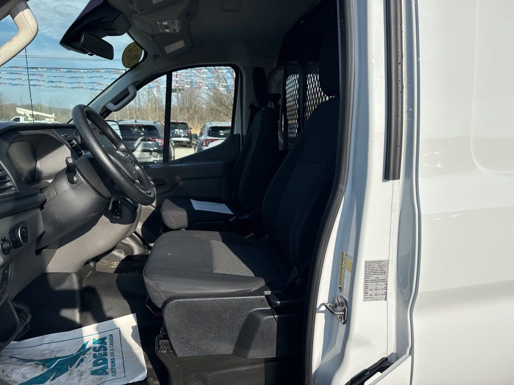 Used 2024 Ford Transit 250 Low Roof w/ Exterior Upgrade Package image 14