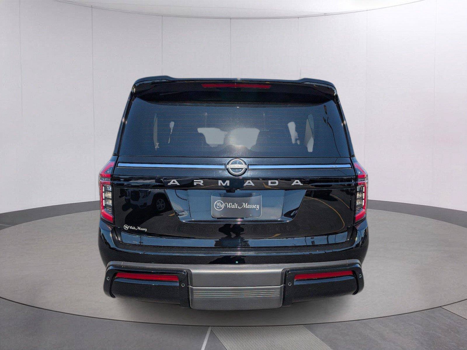 Used 2025 Nissan Armada SV AWD/4WD image 6