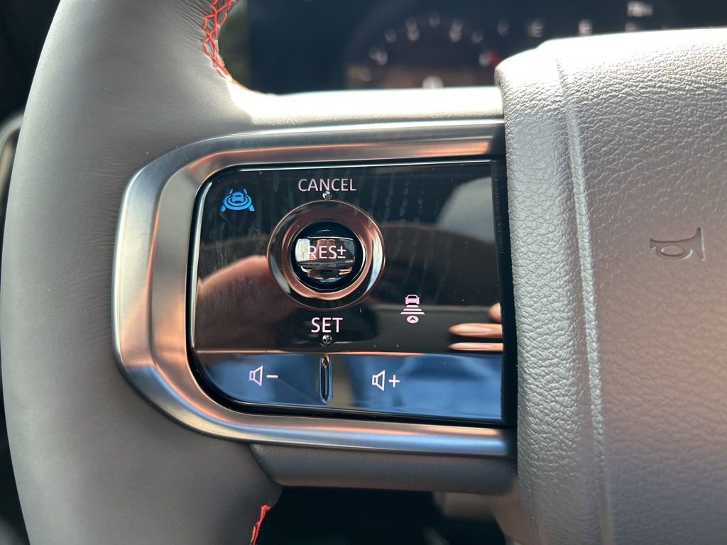 New 2025 Nissan Armada PRO-4X w/ Pro-4X Premium Package image 22